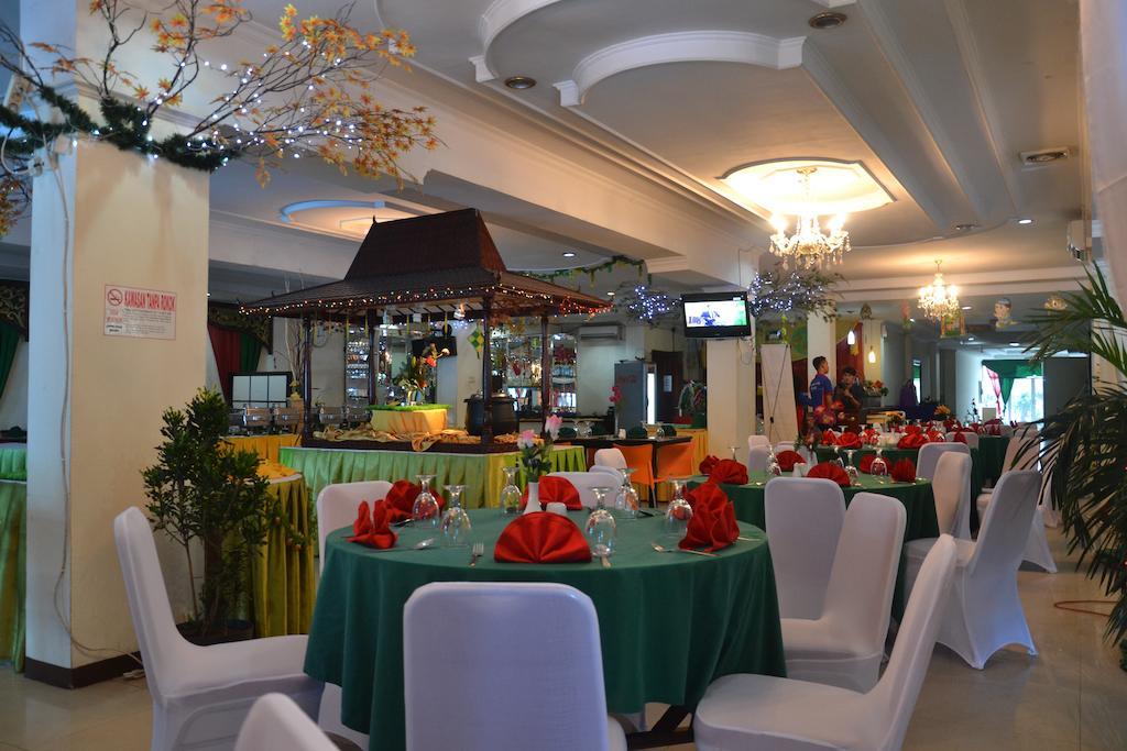Hotel Duta Palembang Exterior foto